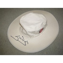 STEVE WAUGH Hand Signed Cricket Sun Slouch Hat