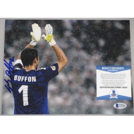 Gianluigi Buffon Hand Signed Italy  8'x10' Photo + PSA/DNA  Beckett Coa